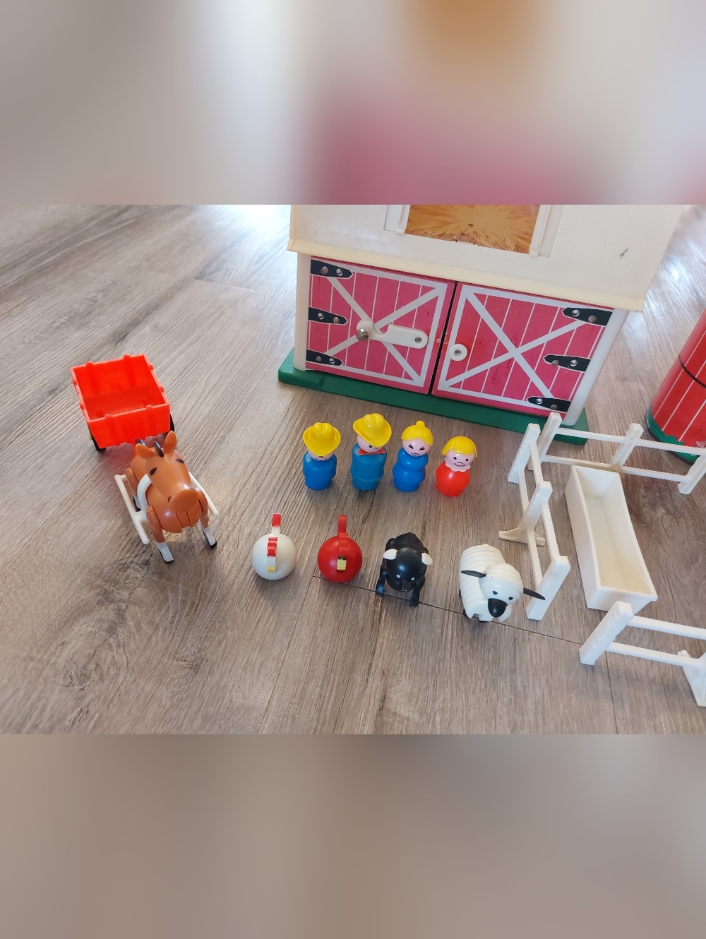 Vintage 1967 Fisher Price Play Family Farm 915 - Picture 2 of 13
